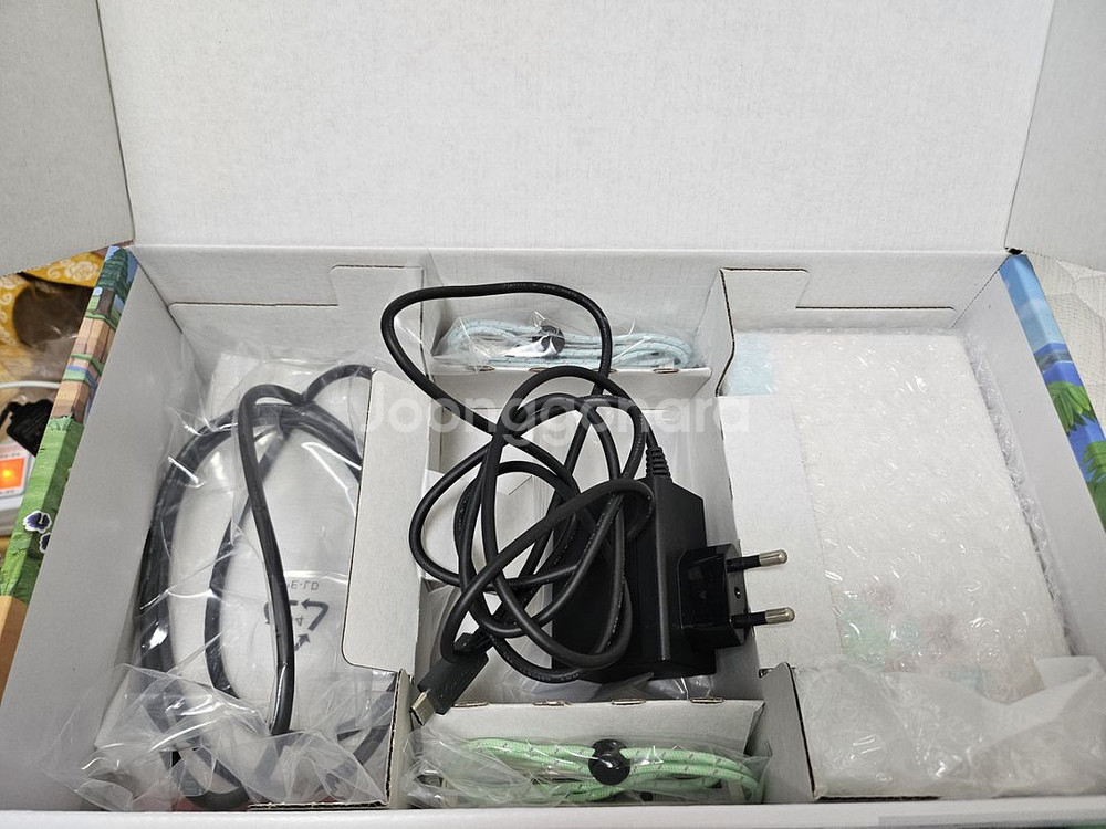 닌텐도 스위치 동물의 숲 에디션 팔아요--2