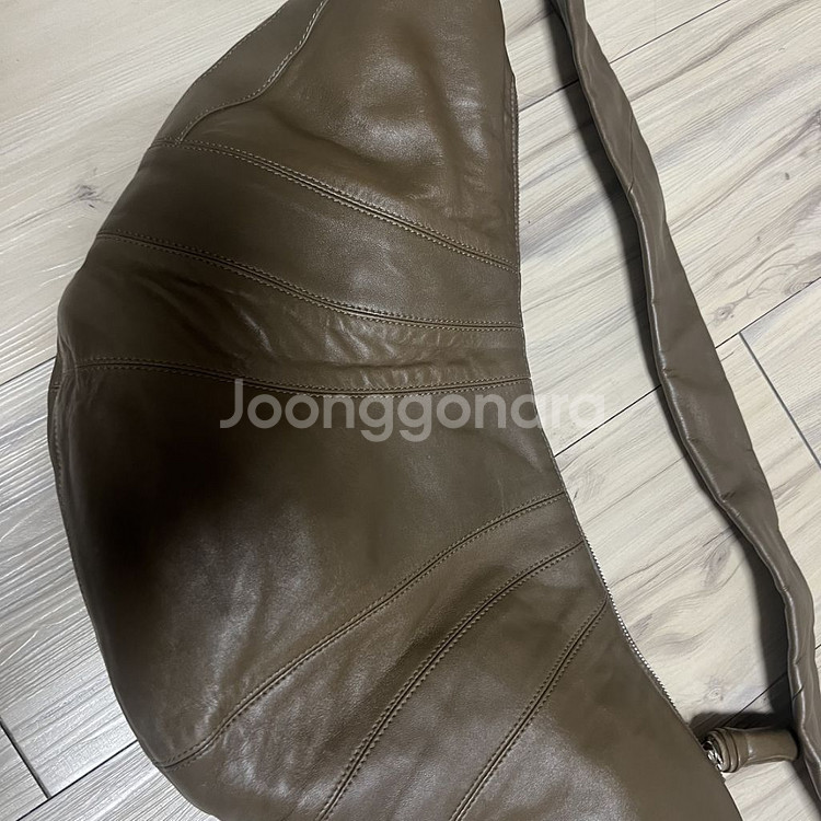 르메르 크로와상백 미디움--0