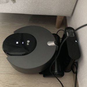 로봇 청소기 lg코드제로 로봇청소기
