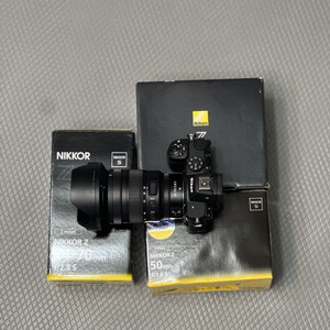 니콘z5 + z50mm1.8 + z24-70mm2.8