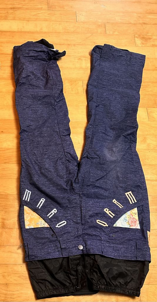 22/23 홍단 마크린 자켓 셋트 판매합니다 이미지