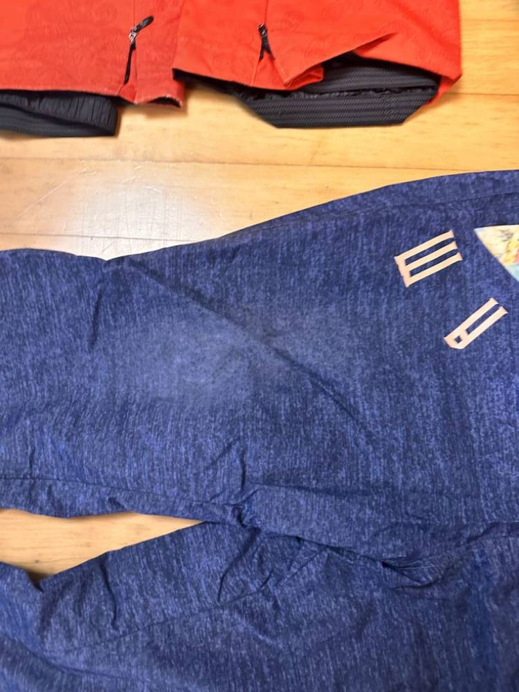 22/23 홍단 마크린 자켓 셋트 판매합니다 이미지