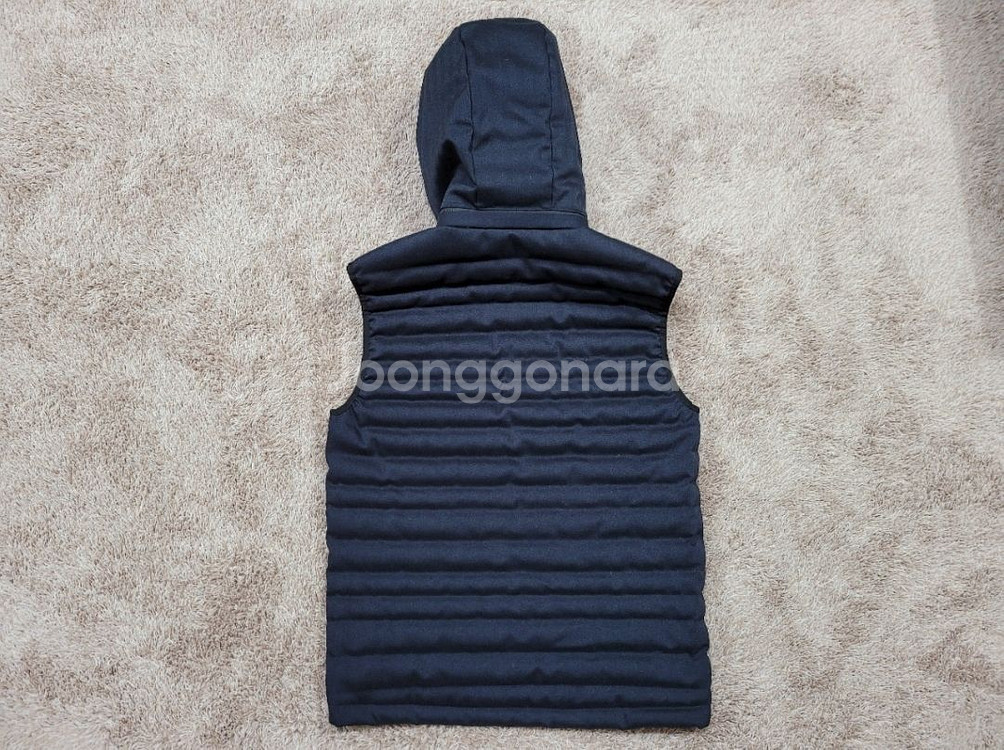 띠어리 패딩조끼--7