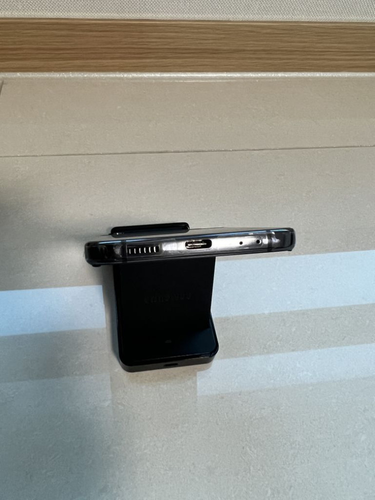 플립4 새제품급--2