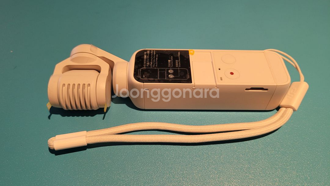 dji 오즈모 포켓2 썬셋 화이트 S급 팝니다.--5