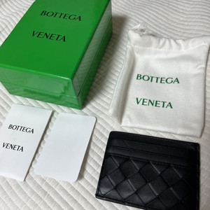 보테가베네타 지갑
