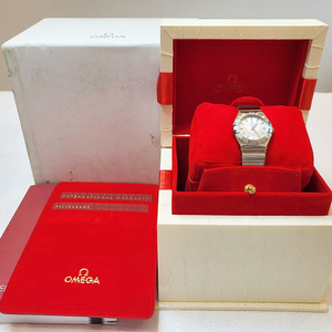 오메가 컨스틸레이션 쿼츠 24mm 여성메탈시계