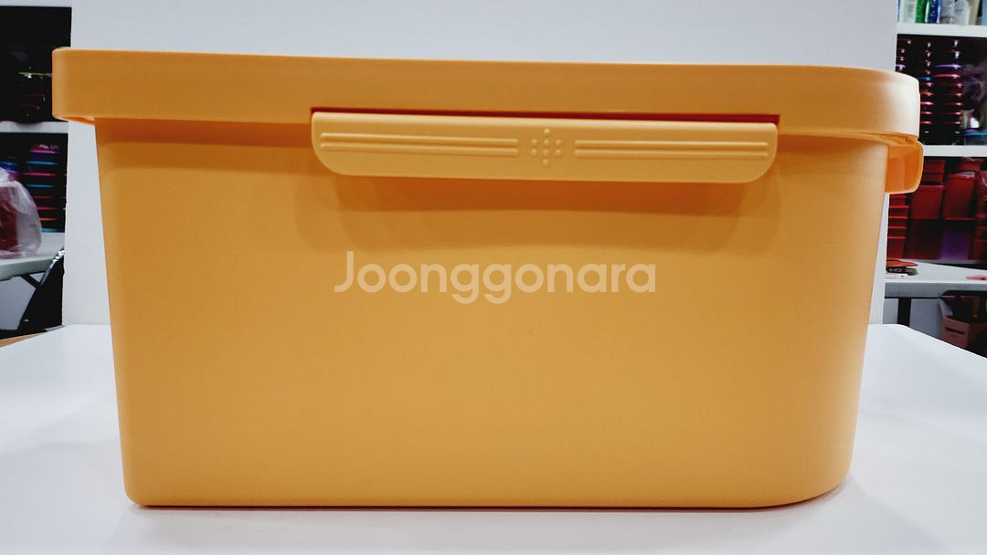 타파웨어 멀티키퍼 10kg 오렌지(1) 판매합니다.--2
