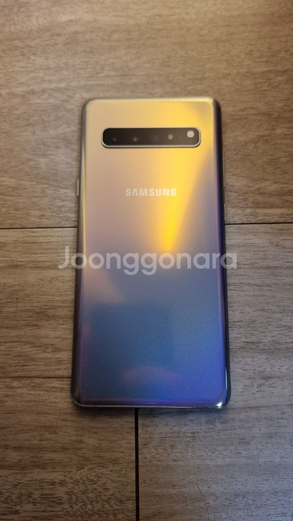 갤럭시 S10 5G 256gb 판매합니다.--1