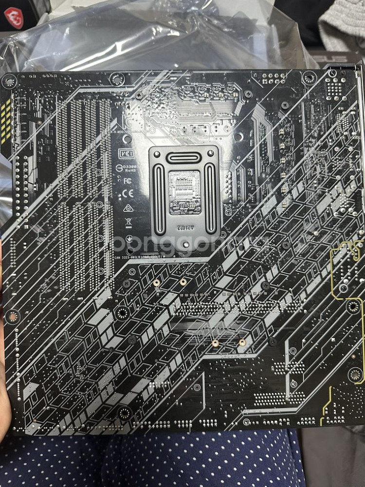 단순개봉 미사용 TUF GAMING B560M-PLUS--2