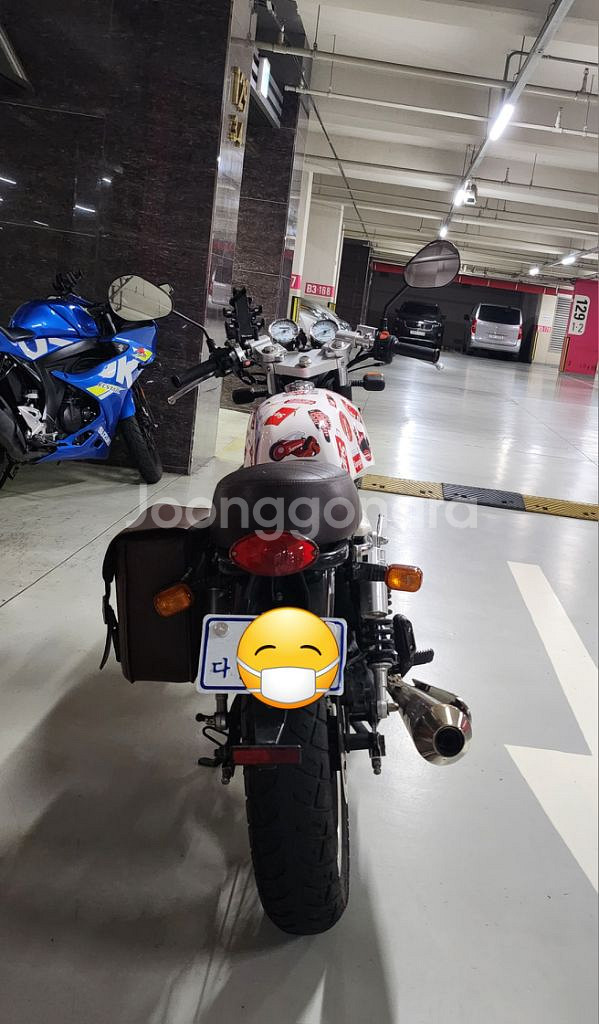 그리폰 125판매합니다.(헬멧 증정)--3