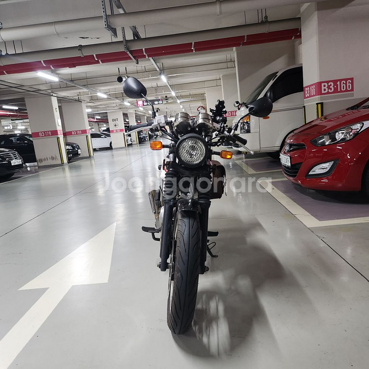 그리폰 125판매합니다.(헬멧 증정)--1