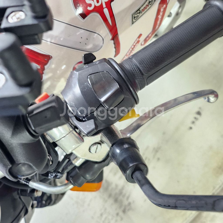 그리폰 125판매합니다.(헬멧 증정)--6