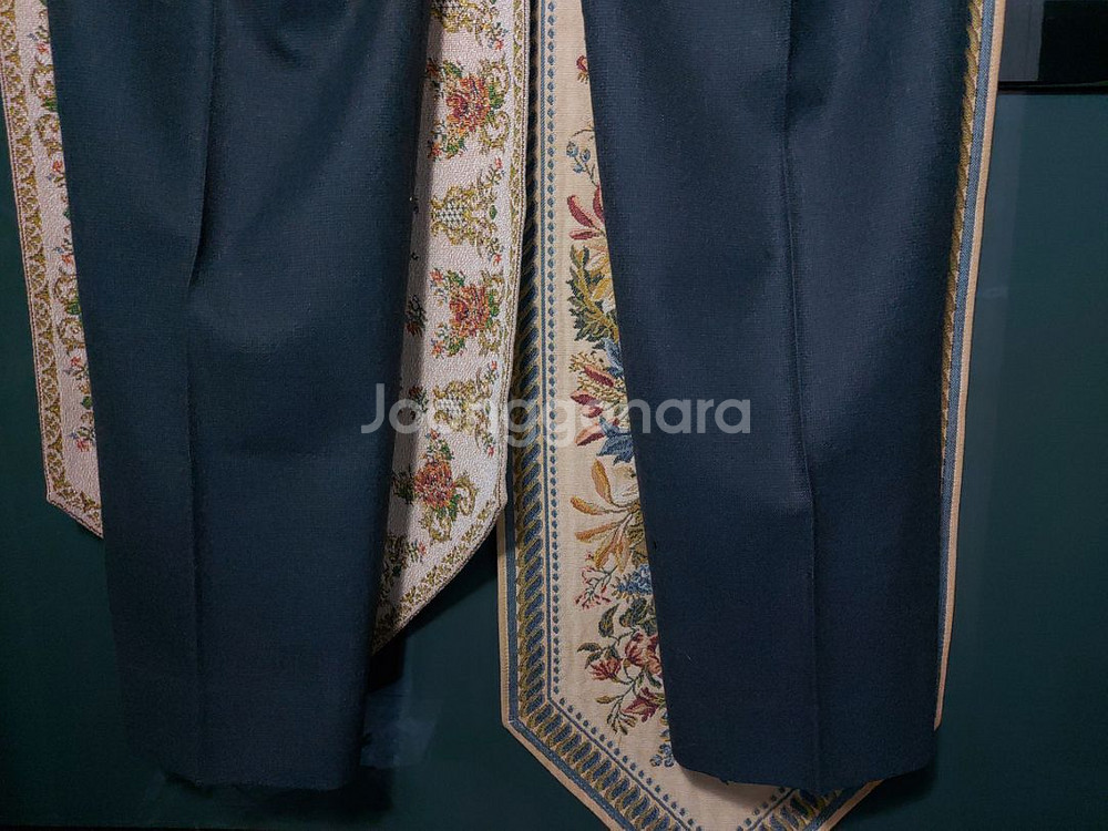 100(38-40) 클럽캠브리지 모직 슬랙스 바지--4