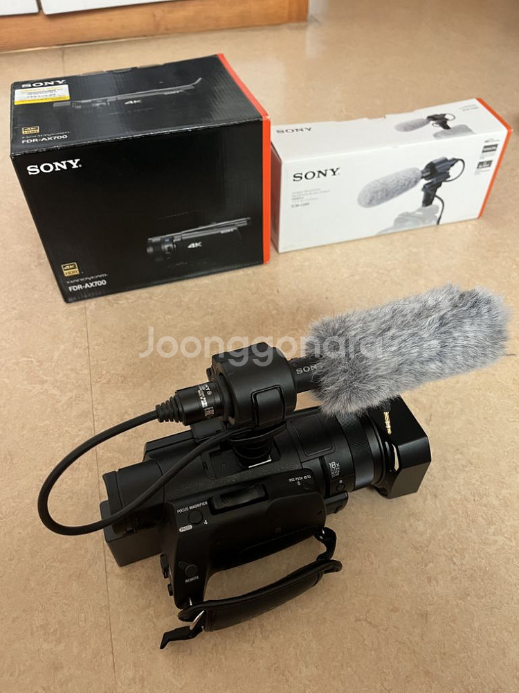 소니 캠코더 AX700--2