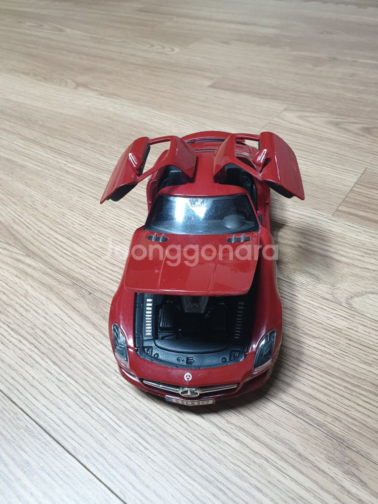 모형 자동차 1:18 벤츠 SLS AMG--4