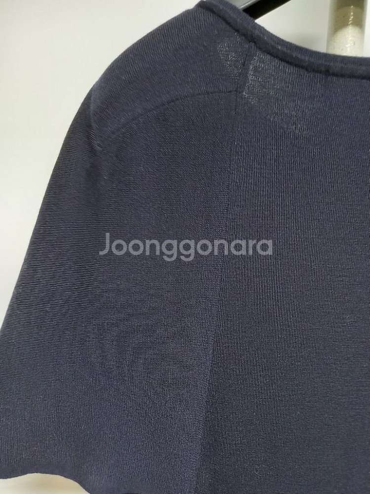 새 마인 MINE 네이비 케이프형 니트블라우스 F--5