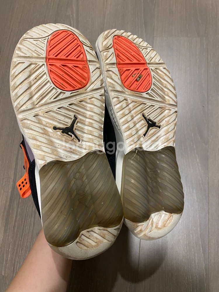 (1회 착용) 나이키 조던 MA2 GS 키높이 운동화--5