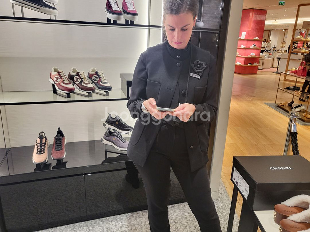 샤넬 믹스드 파이버 아이보리운동화(36.5:235mm)--9