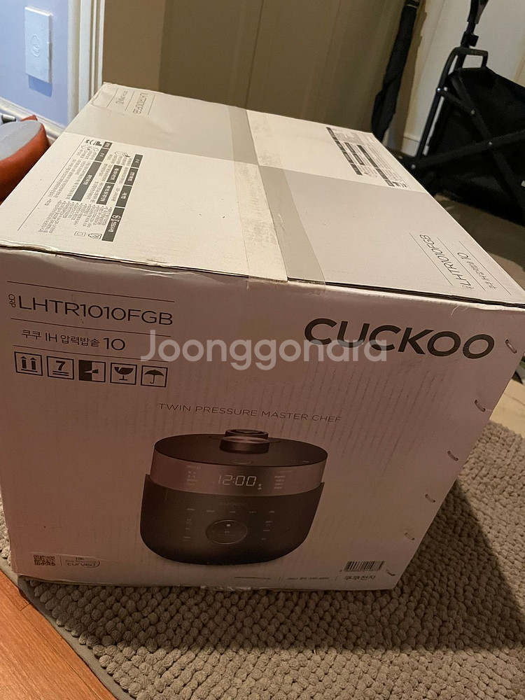 쿠쿠 마스터셰프 10인 CRP-LHTR1010FGB--1