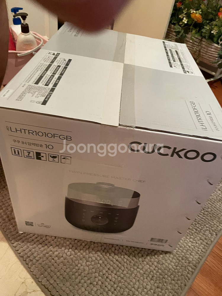 쿠쿠 마스터셰프 10인 CRP-LHTR1010FGB--2