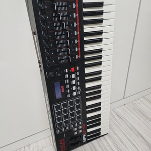 미디 마스터키보드 AKAI MPK249