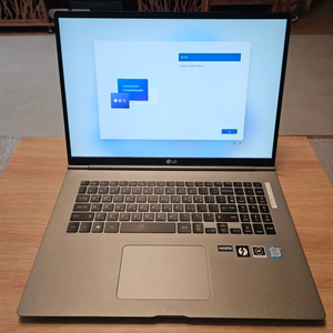(급처) LG 그램 17인치 i5-8세대, 8GB 팝니