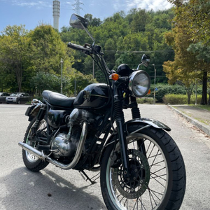 가와사키 w650 판매합니다