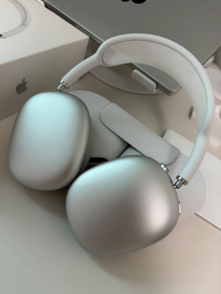 애플 에어팟맥스 실버 새상품급--1