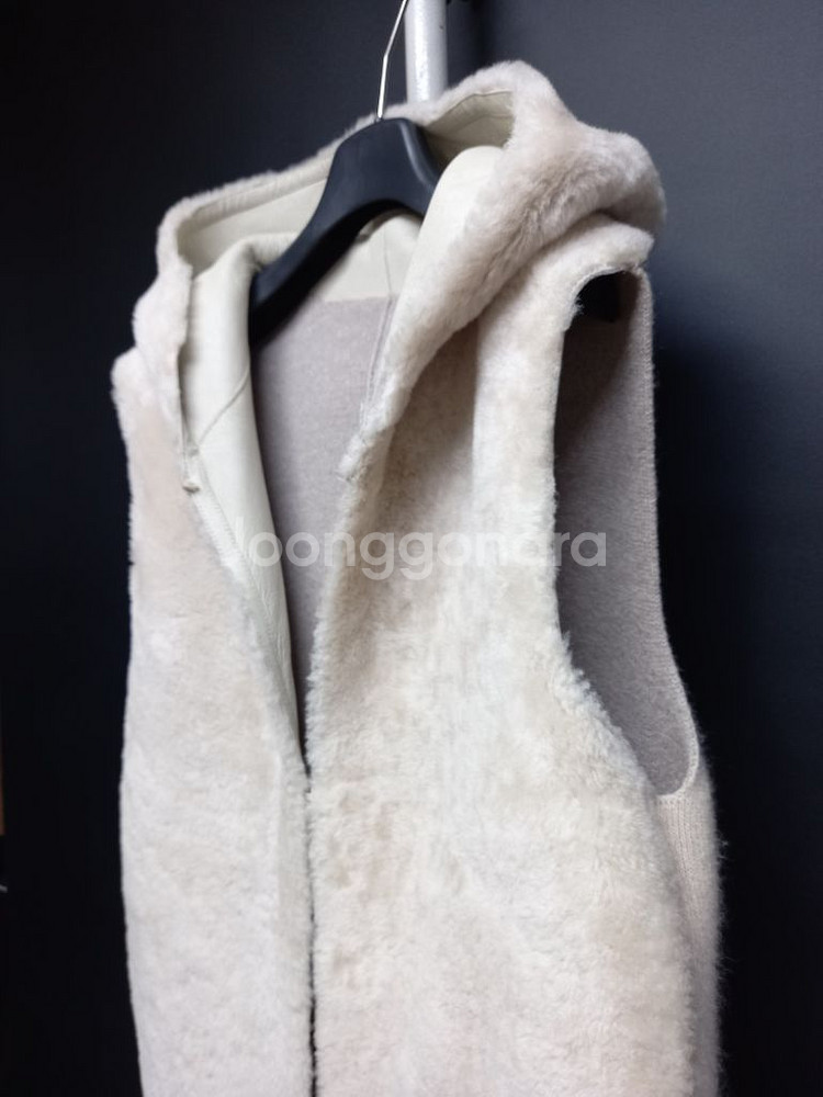 SO WOOL 리버시블 리얼 램스킨 양모 맥시 베스트--4