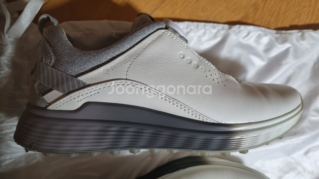 에코 여성골프화(235mm)--5