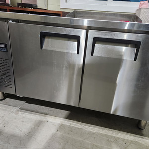 우성(간냉식) 1500 테이블 냉장고 (2022년)