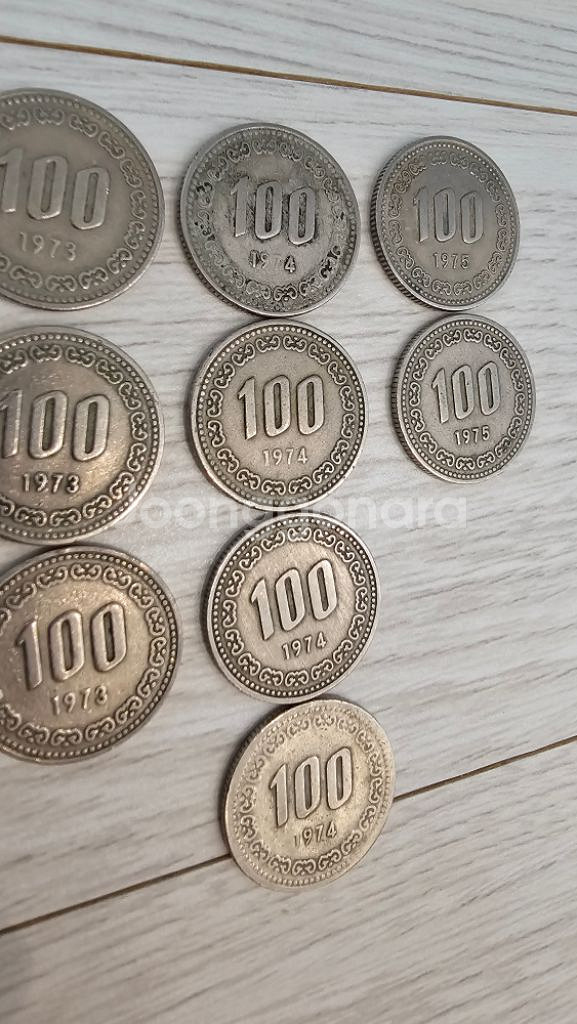 1974년 백원 동전--0