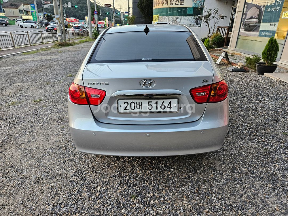 아반떼hd 31,000km판매 합니다--1