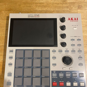 MPC One (Retro)