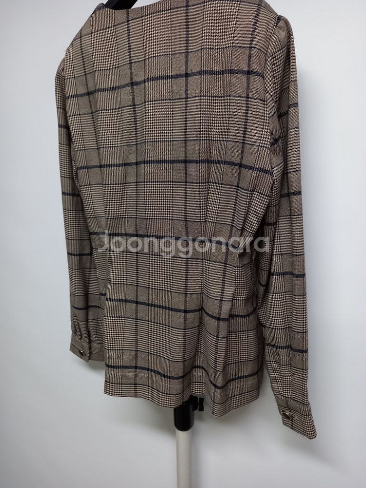 새 플라스틱아일랜드 춘추 체크 자켓블라우스 44슬림55--3