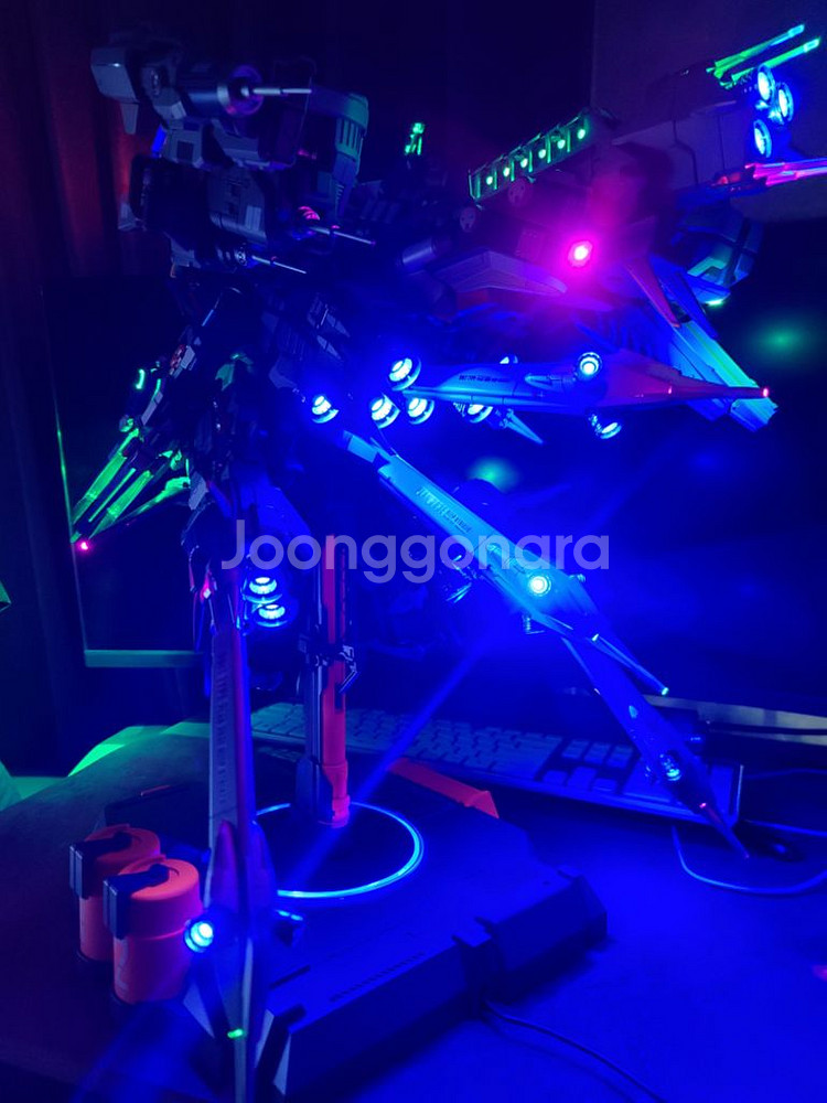 메카니코어 딥스트라이커 건담 도색작--4