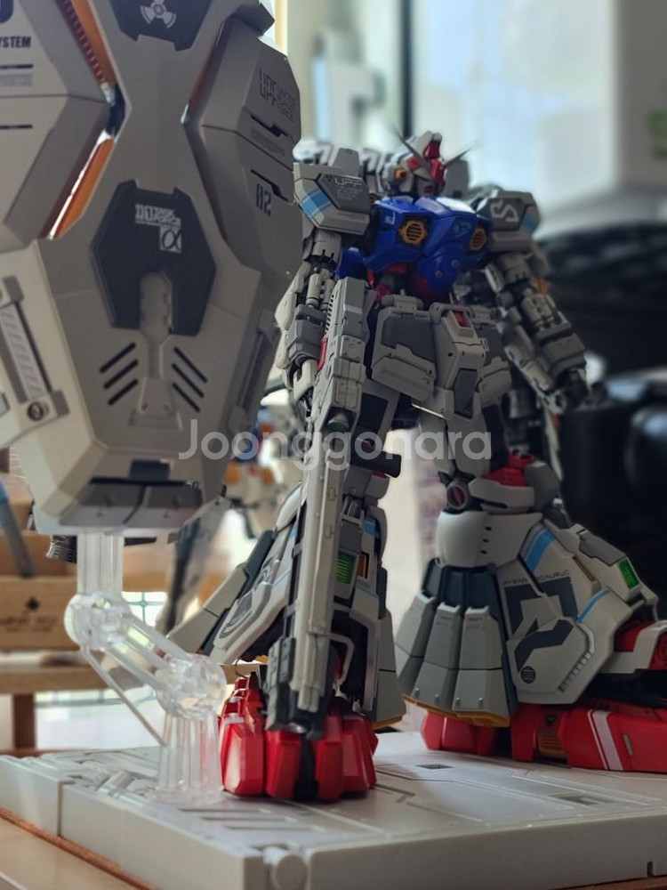 메카니코어 gp02 건담 도색작--5