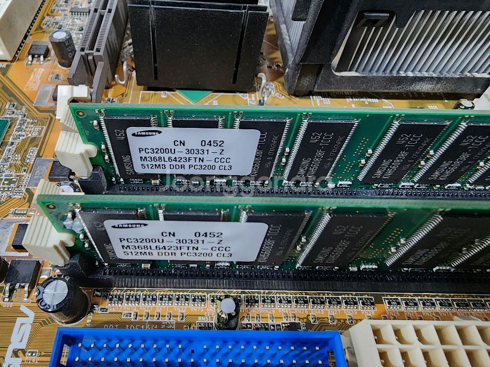 펜티엄4 3.0 프레스콧 478 cpu & 보드--4