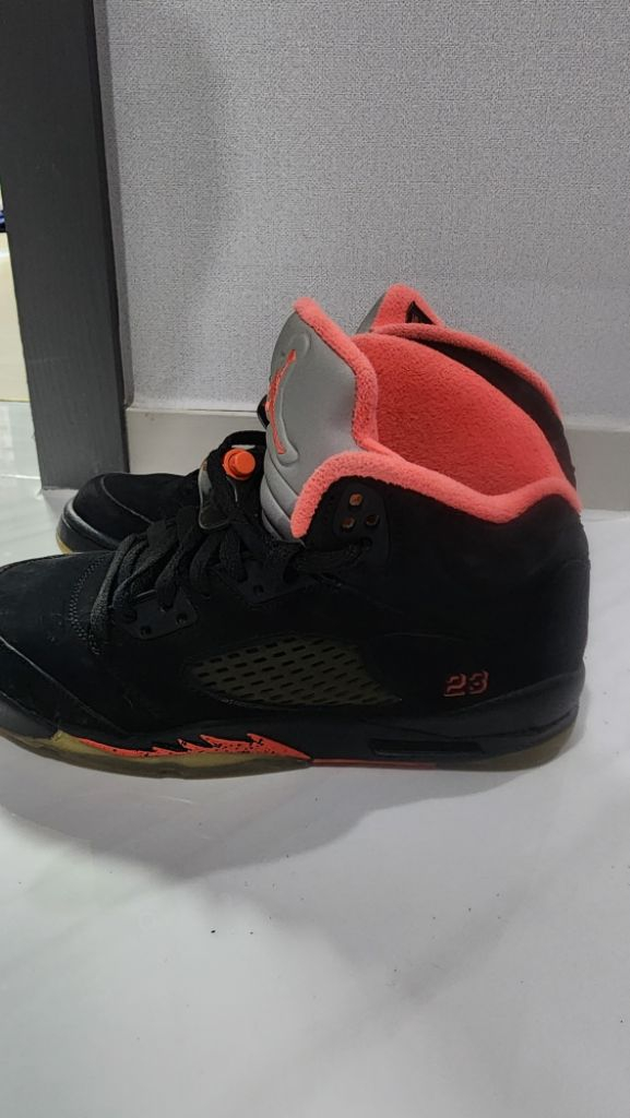 나이키 조던5 운동화 키즈 여성 여자 아동 블랙핑크 이미지