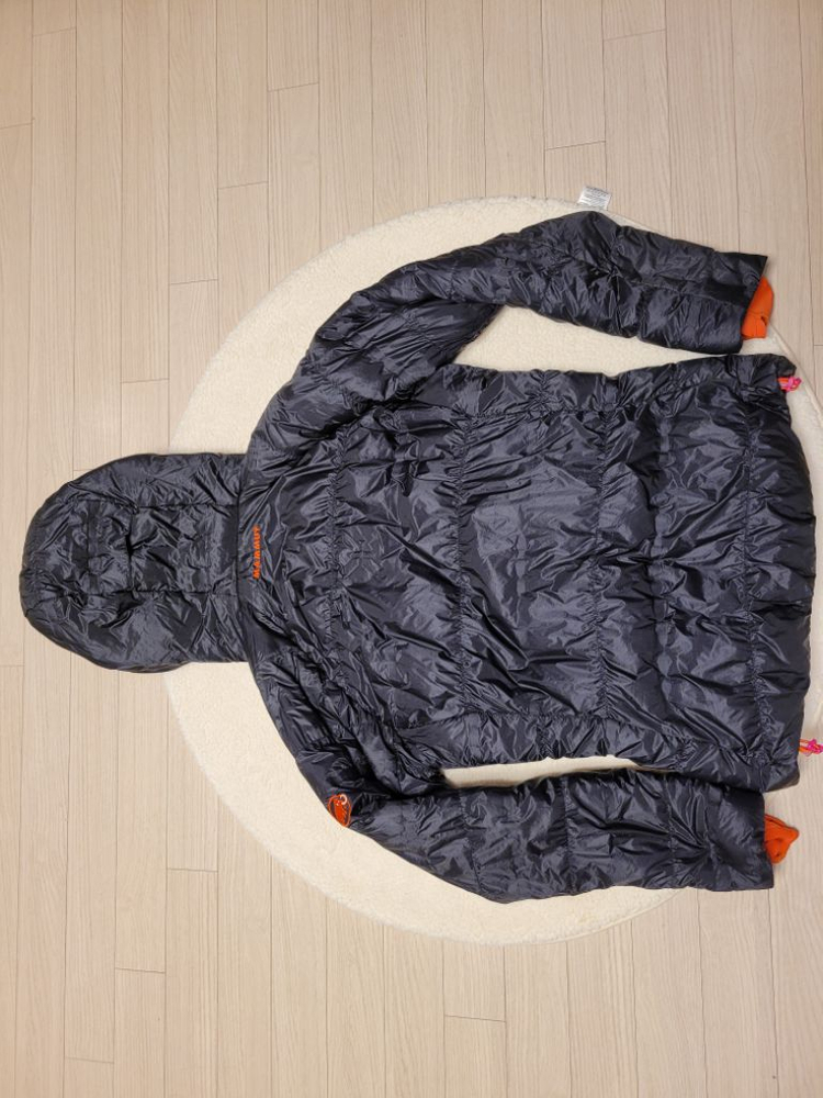 마무트 다운자켓--3