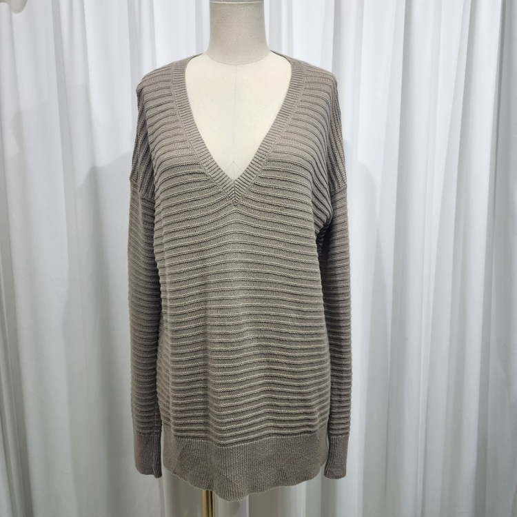띠어리(Theory) 브이넥 니트 이미지