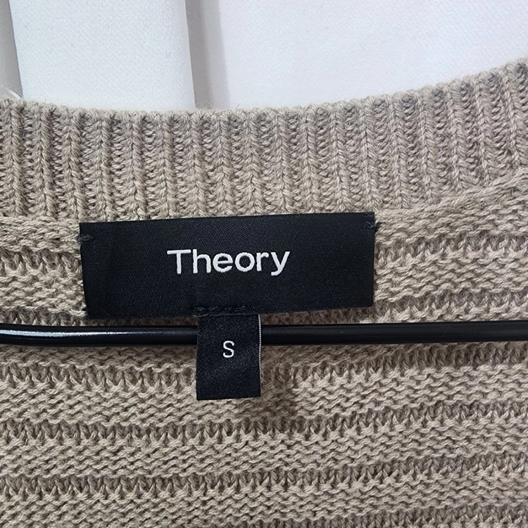 띠어리(Theory) 브이넥 니트 이미지