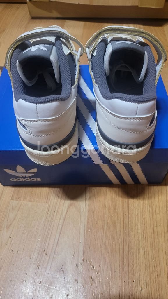 아디다스 270사이즈--2