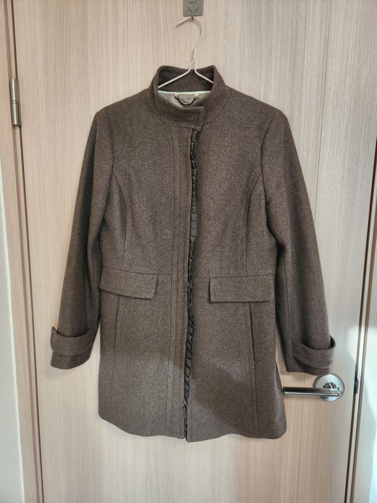 바나나리퍼블릭 울 여자 코트--1