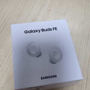 삼성 갤럭시 버즈 FE 화이트