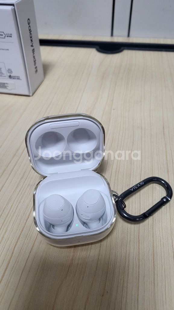 삼성 갤럭시 버즈 FE 화이트--8