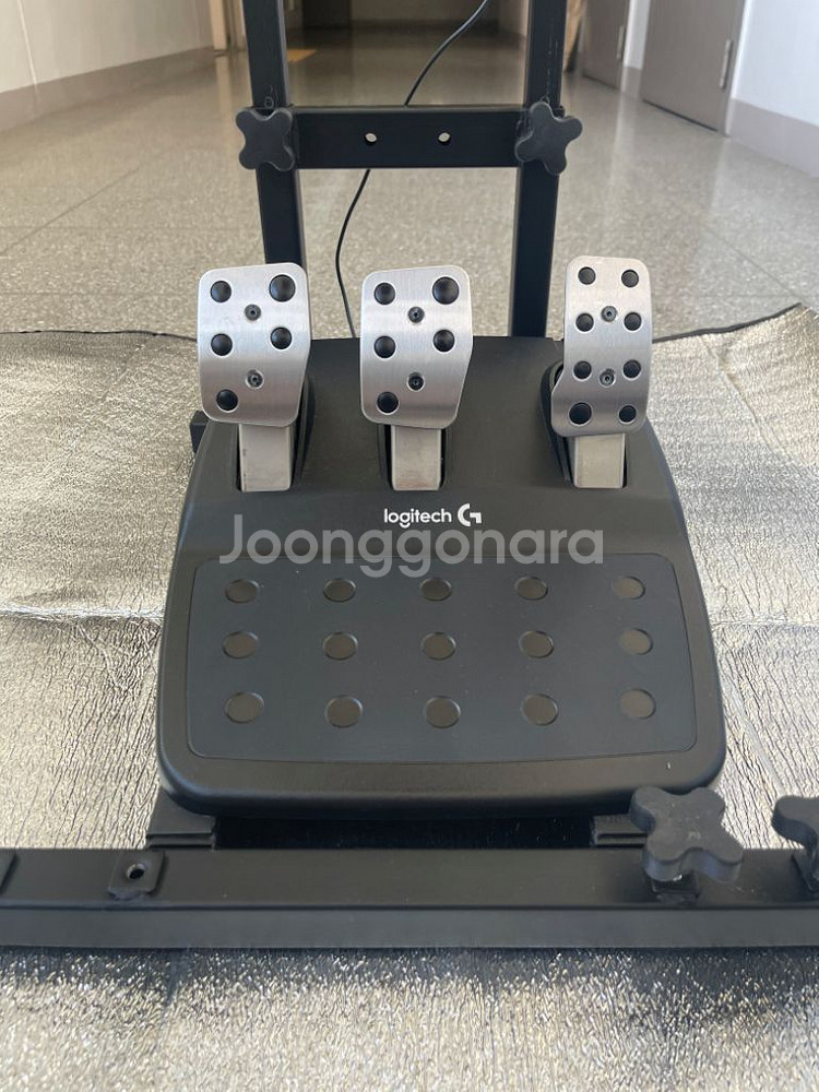 로지텍g29 + 쉬프터 + 거치대 팝니다.--5
