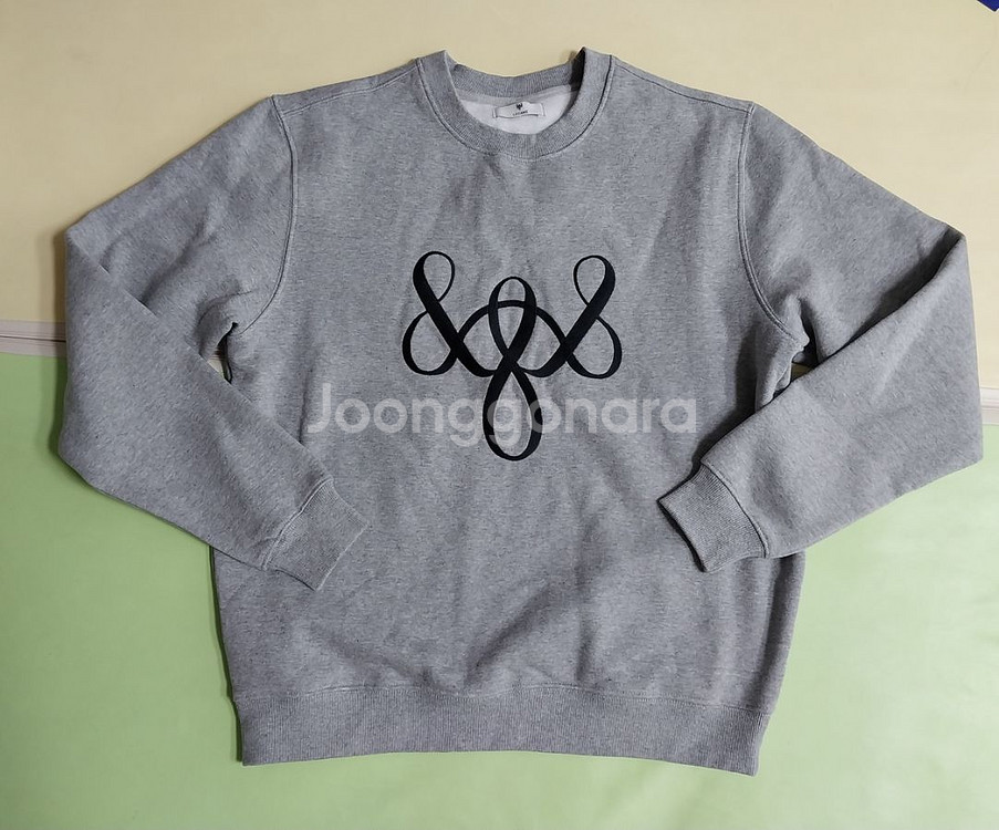 (새상품) 무신사 레가메 기모맨투맨 M L XL--2