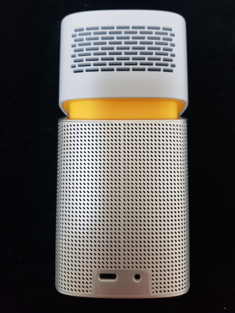 벤큐 캠핑용 빔 프로젝터 이미지